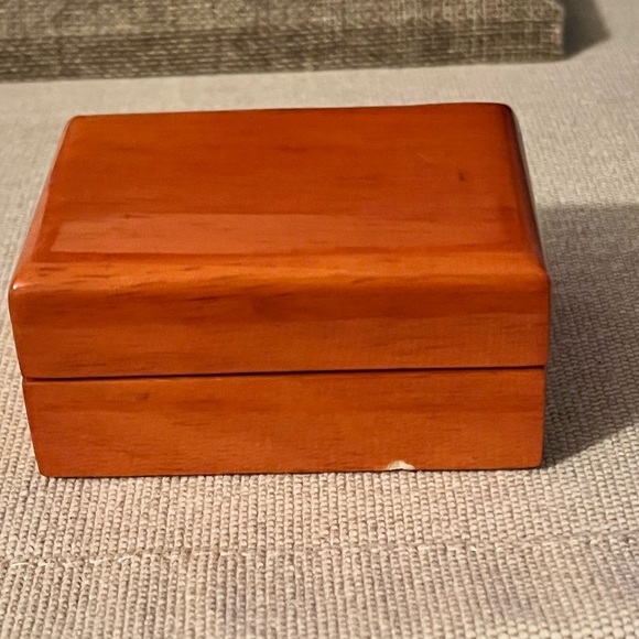 BOSS HUGO BOSS AUTHENTIC DESIGNERS CUFFLINKS & STORAGE BOX - Picture 14 of 17